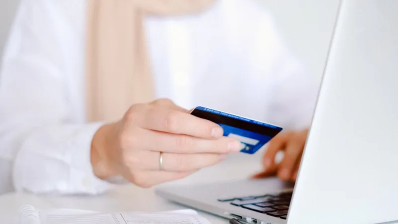 Quelle banque en ligne peut-on déposer des chèques ?