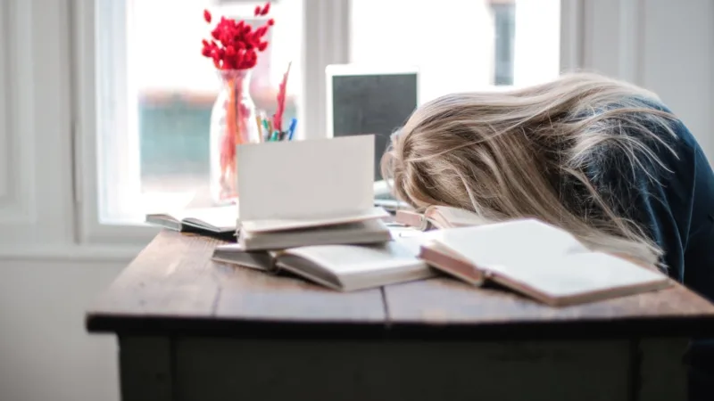Est-ce que ça marche d’apprendre l’espagnol pendant son sommeil ?