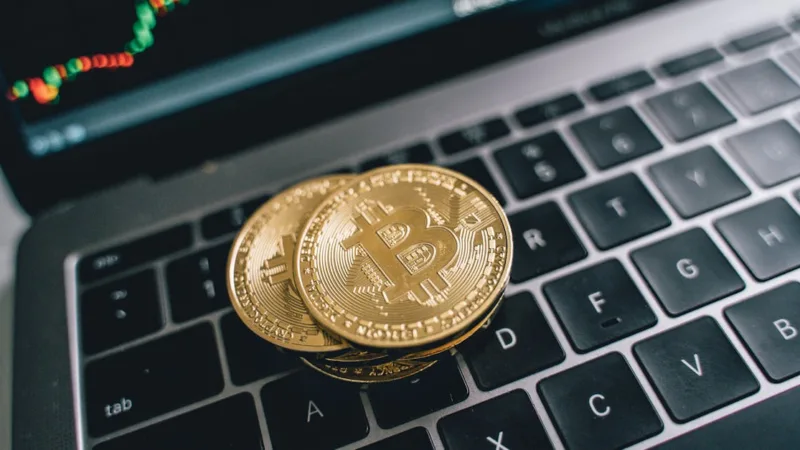 Comment la cybersécurité devient-elle un enjeu financier majeur pour les banques et les entreprises ?