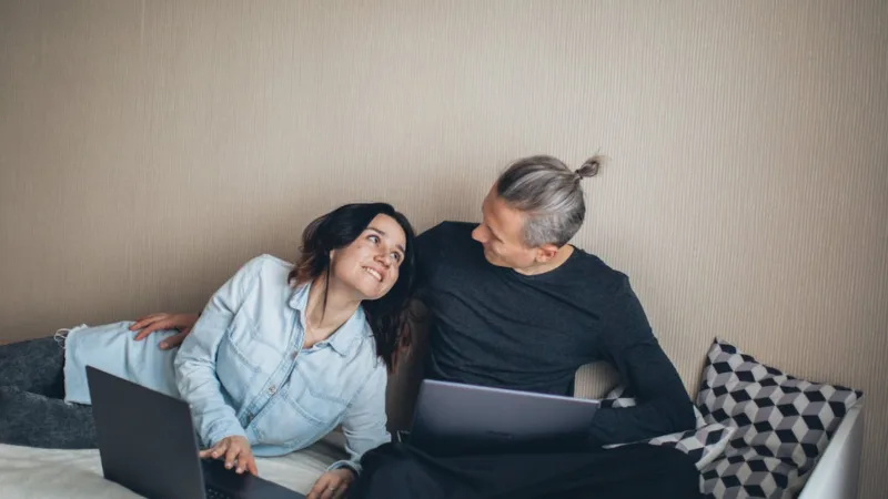 Télétravail pour arrondir ses fins de mois : Quelles options légales existe-t-il ?