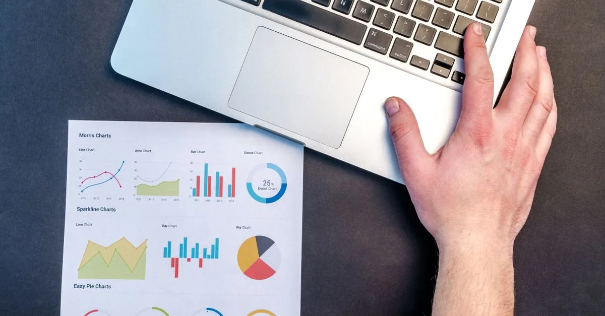automatisez vos rapports pour gagner du temps et améliorer la précision avec des solutions de reporting automatisé faciles à utiliser.